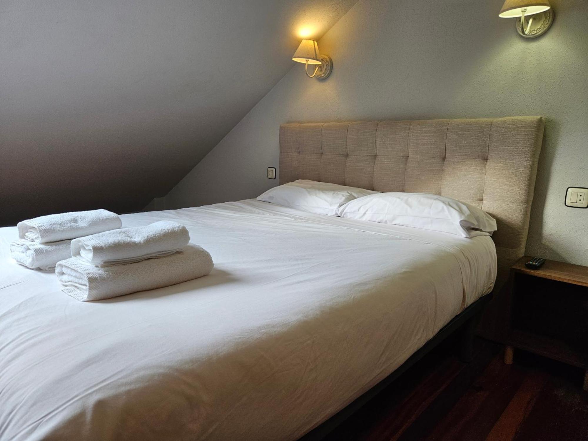15A04 Duplex Y Garaje En Centro Apartment ยาเนส ภายนอก รูปภาพ